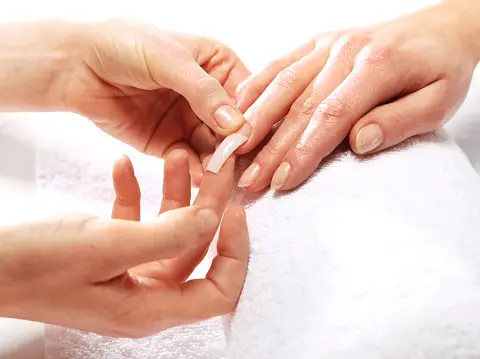 Best nail extension course in Varanasi